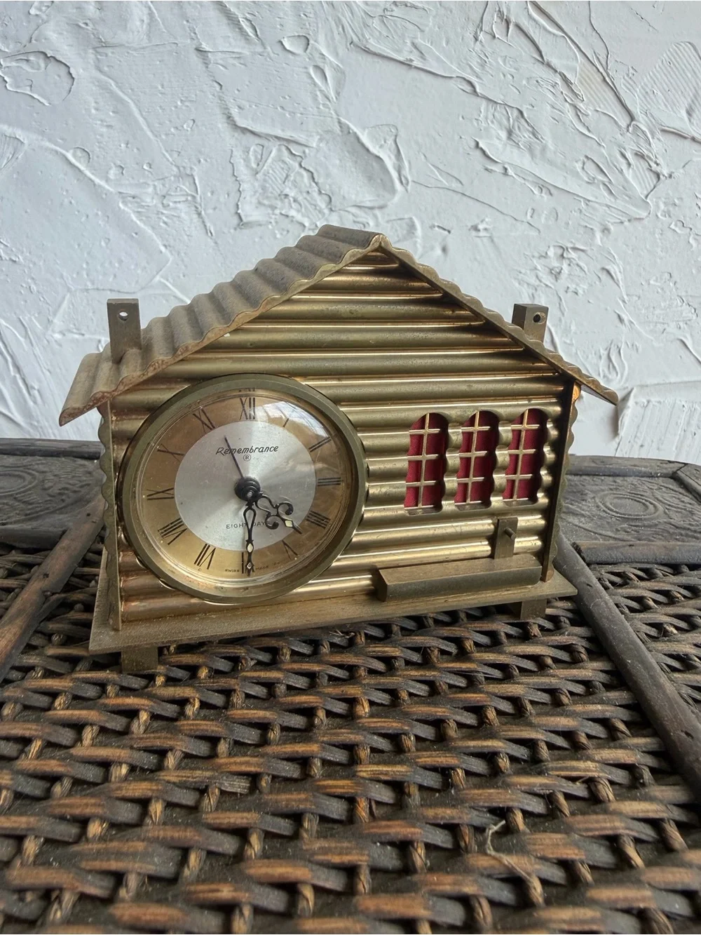vintage mid-20th-century Swiss-made Remembrance Eight Days